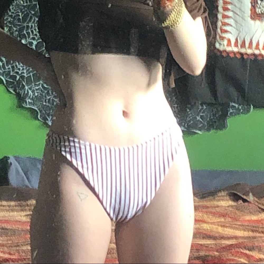 Bikini bottoms